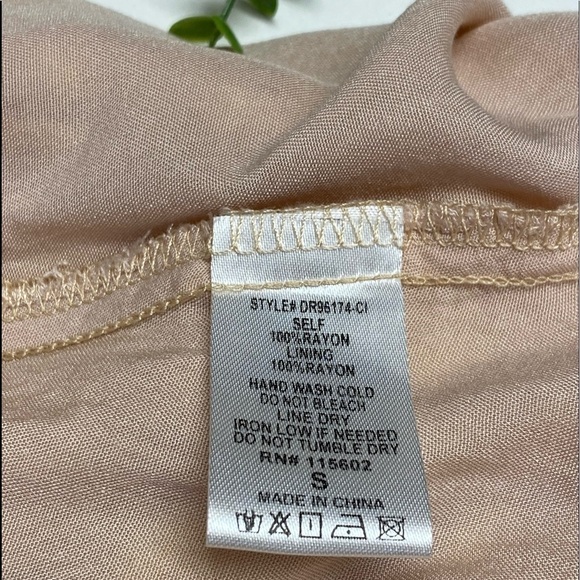 Lush Floral Off Shoulder Mini Dress Size S - Picture 10 of 15